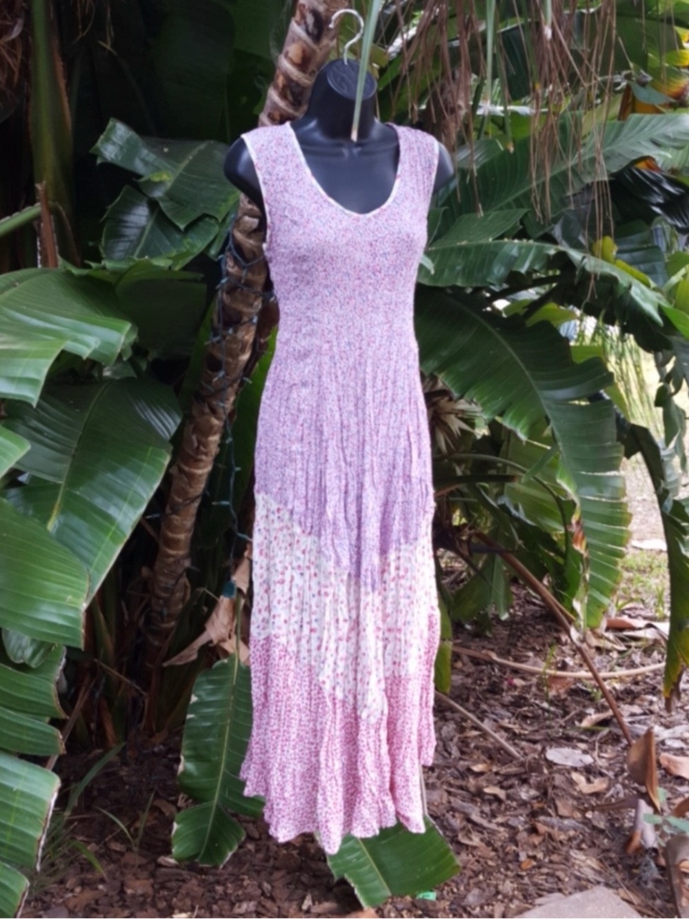 Vintage Sleeveless Pink Floral Tiered Maxi Dress